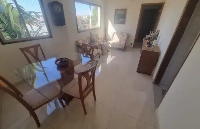 Lindo apartamento 3 dormitórios  com piso de porcelanato , ótimos em armáriosno bairro mercês.