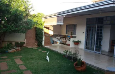 Casa de 162m² com 03 quartos sendo 01 suíte a venda - vila tibério