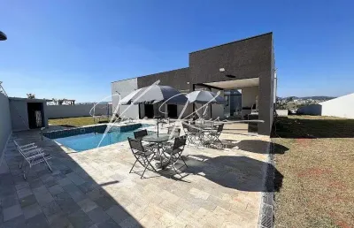 Casa com 4 suítes no condomínio shambala iii atibaia