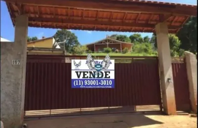 Chácara em atibaia , casa de  madeira com 03 dormitórios e 01 suíte ,04 vagas de