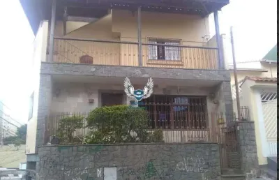 Sobrado no bairro do limão  com 06 dormitórios sendo 01 suíte