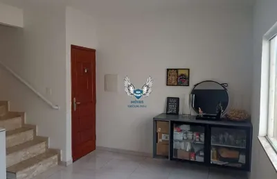 Sobrado na parada inglesa (rua sem saída) com 03 dormitórios sendo 01 suíte e 3