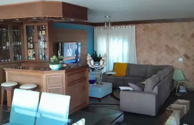 Palmas do tremembé casa com 04 dormitório sendo 02 suítes e 04 vagas de garagem