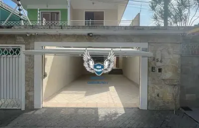 Sobrado no tremembé com piscina de 03 dormitórios sendo as 03 suítes e 04 vagas
