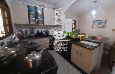 Casa com 4 quartos à venda na Vila Nova Mauá, Mauá 