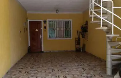 Sobrado vl carrão-120 mts-3 dorms, 1 suíte, sacada ampla, cozinha planejada, churrasqueira, 2 vagas