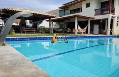Casa em condomínio fechado com 4 quartos à venda na Avenida Humaitá, 250, Guarajuba, Camaçari