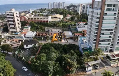 Terreno em condomínio fechado à venda na Rua do Mangalô, 224, Patamares, Salvador