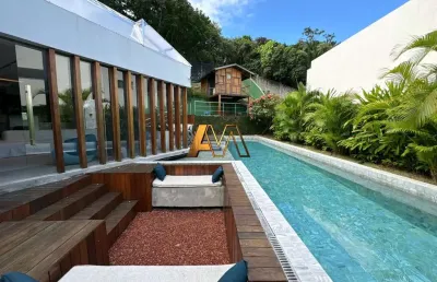 Casa em condomínio fechado com 4 quartos à venda na Rua das Azaléias, 518, Alphaville II, Salvador