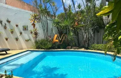 Casa em condomínio fechado com 5 quartos à venda na Rua Alameda Humaitá, Guarajuba, Camaçari