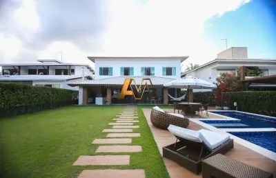 Casa em condomínio fechado com 5 quartos à venda na Rua Itacimirim, Guarajuba, Camaçari