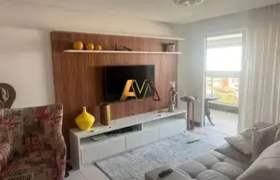 Apartamento com vista para o mar totalmente nascente.