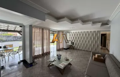 Casa em condomínio fechado com 4 quartos à venda na Avenida Octávio Mangabeira, sn, Jaguaribe, Salvador