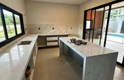 Casa com 3 dormitórios à venda, 300 m² por r$ 2.200.000,00 - jardim piemonte - indaiatuba/sp
