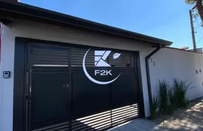 Casa à venda jd. são pedro 300m², 3 dormitórios (sendo 2 suítes), 3 banheiros e