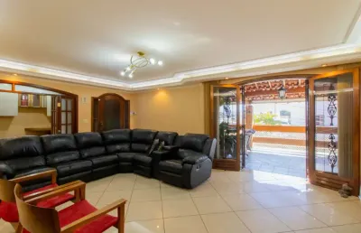 Casa com 3 quartos à venda na Vila Galvão, Guarulhos 