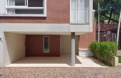 Casa em condomínio fechado com 4 quartos à venda no Morumbi, São Paulo 