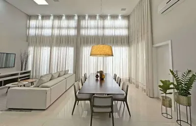 Casa de 250 m² com 04 suítes para alugar por r$ 24.000/mensais no jardins verona - goiânia