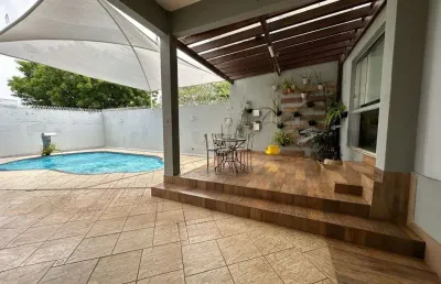Casa com 4 quartos à venda na Rua 107, 13, Setor Sul, Goiânia