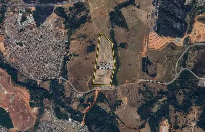 Área de 347,41 m² à venda por r$ 490.000 no condomínio vinhas do flamboyant - senador canedo
