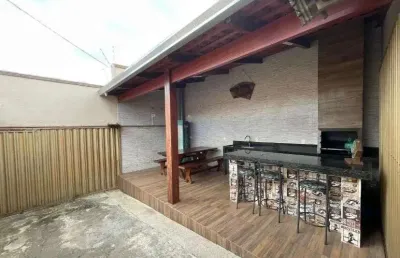 Casa de 180 m² com 03 quartos à venda por r$ 360.000 no parque veiga jardim - aparecida de goiânia