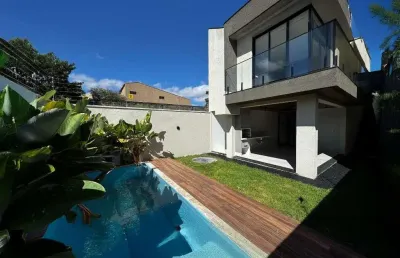 Sobrado de 217 m² com 03 suítes à venda por r$ 1.600.000 no jardim atlântico - goiânia
