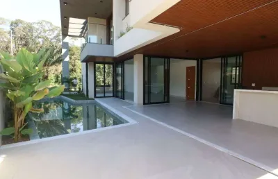 Sobrado de 356 m² com 02 dormitórios à venda, por r$ 4.300.000 no jardins frança - goiânia