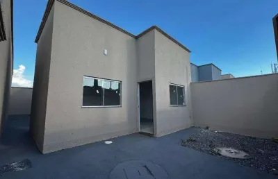 Casa de 82,18 m² com 03 quartos, sendo 01 suite, à venda por r$ 250.000 no residencial alto do cerrado - trindade