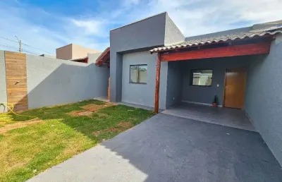 Casa de 94 m² com 03 quartos à venda por r$ 260.000 no res. ravena - senador canedo