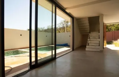 Sobrado de 346 m² com 03 suítes à vendapor r$ 2.850.000 no jardins barcelona - senador canedo