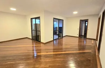 Apartamento de 141 m² com 04 quartos à venda por r$ 680.000 no setor bueno - goiânia