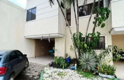 Sobrado de 240 m² com 04 quartos à venda por r$ 710.000 no  setor santa genoveva - goiânia