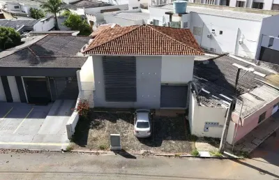 Prédio comercial de 296 m² para alugar por r$ 10.700/mensais no setor sul - goiânia