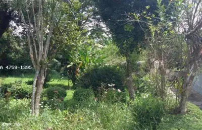 Terreno à venda na Vila Perracini, Poá 