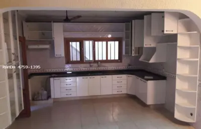 Casa para venda em suzano, centro, 2 dormitórios, 2 suítes, 3 banheiros, 3 vagas