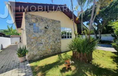 Casa residencial com 3 quartos  à venda, 66.00 m2 por r$745000.00  - ingleses do rio vermelho - florianopolis/sc