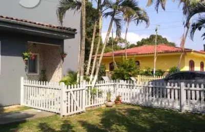 Casa residencial com 4 quartos  à venda, 196.00 m2 por r$628000.00  - ingleses do rio vermelho - florianopolis/sc