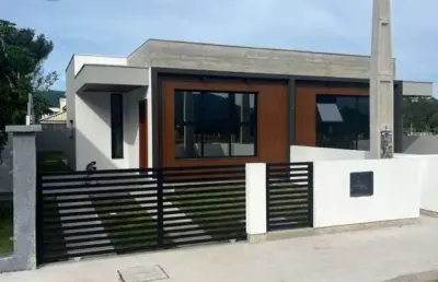 Casa residencial com 3 quartos  à venda, 115.00 m2 por r$795000.00  - sao joao do rio vermelho - florianopolis/sc
