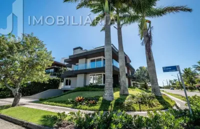 Casa residencial com 7 quartos  à venda, 780.00 m2 por r$24000000.00  - jurere internacional - florianopolis/sc