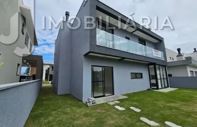 Casa residencial com 4 quartos  à venda, 242.72 m2 por r$1590000.00  - sao joao do rio vermelho - florianopolis/sc