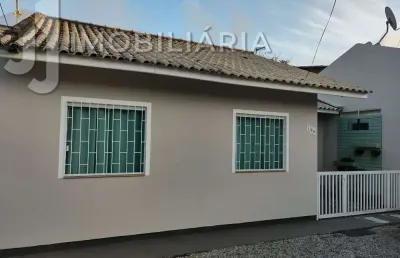 Casa residencial com 3 quartos  à venda, 162.00 m2 por r$390000.00  - sao joao do rio vermelho - florianopolis/sc