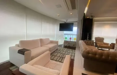 Porteira fechada!!! maravilhoso apartamento em condomínio de luxo, 02 suítes, varanda gourmet com churrasqueira, lazer completo em santos!!!