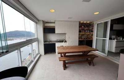 Alto padrão, lazer completo, varanda gourmet fechada em vidros em frente a praia em santos!!
