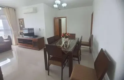 Maravilhoso apartamento, andar alto, com vista livre, vista mar, super bem localizado, à uma quadra da praia, no embaré!!!