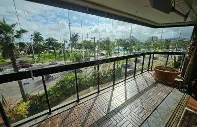 Belíssimo apartamento, super amplo, frente mar, com entrada privativa, no coração da aparecida!!!