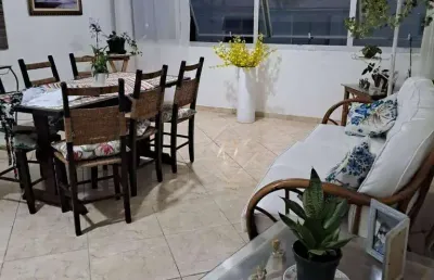 Apartamento com 2 dormitórios, vista mar, prédio com lazer na cidade de guarujá!!!