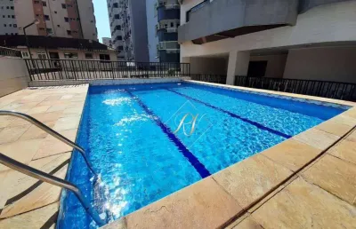 Andar alto, à 2 quadras da praia, sacada na sala, na cidade de santos!!!