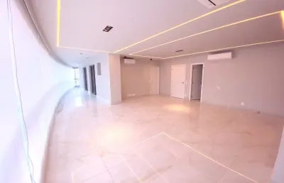 Excelente apto - duas suítes - varanda - lazer - localização privilegiada
