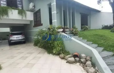 Casa com 4 quartos à venda no palmital, paranaguá  por r$ 1.600.000