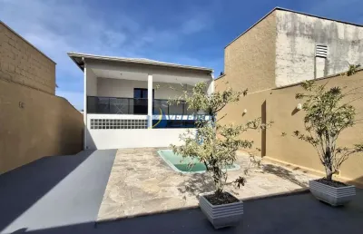 Casa com 3 quartos para alugar no alto são sebastião, paranaguá  por r$ 5.500